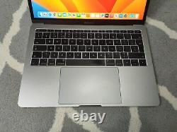 MacBook Pro 13 (2017) i5, 16GB RAM, 256GB SSD, FINAL CUT PRO, LOGIC PRO X