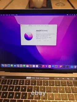 MacBook Pro 13.3 2019 Touch Bar 256GB SSD 16GB Ram 2.4GHz Core i5 + Office 2019