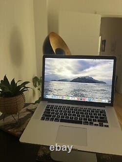 MacBook Pro 15 2015 Mint Condition Ableton Live Suit Original QWERTY