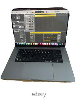 MacBook Pro 16 M1 Max 64GB 2TB Space Gray 10 core CPU 64 core GPU