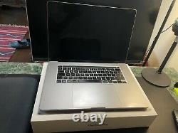 MacBook Pro 16 Space Grey 2.6GHz 6-core 9th Gen. I7 16GB with accessories