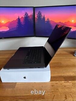 MacBook Pro 16 inch with care+ (512GB M3 Pro 18GB) Laptop Space Black MRW13B/A