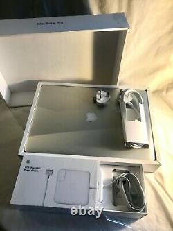 MacBook Pro, Retina 15.4 2.5/3.7GHz i7 16GB bundle New Charger + 256 SSD 2015