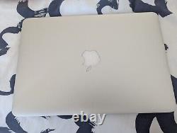 Macbook Pro 13 2015 2.7Ghz i5, 16GB RAM, 512GB SSD Final cut pro Logic pro
