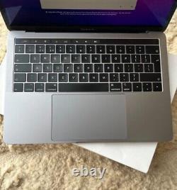 Macbook Pro 13inch 2019 Touchbar 1.4GHz 251GB A2159 8GB RAM with box