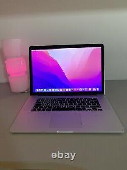 Macbook Pro 15 i7 16GB RAM Radeon R9 2GB Dedicated Graphics 500GB SSD GAMING