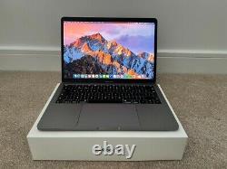 Macbook Pro 2017 13/128GB/8GB RAM/2.3GHz Core Intel i5 + FREE BEATS HEADPHONES