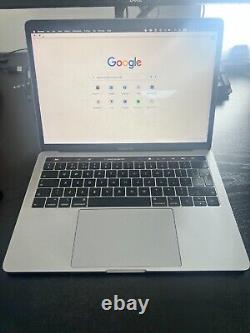 Macbook Pro 2018 13 2.7 GHz Quad-Core Intel Core i7 RAM 16gb 256gb SSD