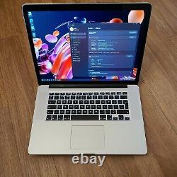 Macbook Pro Retina 15 Mid 2015, Intel i7 2.2GHz, 16GB Ram, 1TB SSD new battery