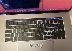 Macbook pro 15 mid 2017 512gb space gray
