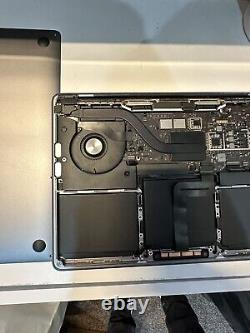 Apple MacBook Pro 13 2020 M1 Pièces et Réparations Gris Sidéral