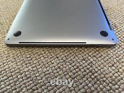 Apple MacBook Pro 13 (256 Go SSD, 8 Go) Ordinateur portable Gris sidéral (MR9Q2B/A)