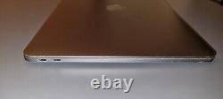 Apple MacBook Pro 13.3 2017 2.3GHz Dual-Core Intel Core i5 121GB SSD	<br/> 

 
 <br/> MacBook Pro 13.3 Apple 2017 2.3 GHz Double cœur Intel Core i5 121 Go SSD