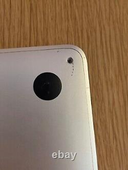 Apple MacBook Pro 13 A1708, 2017 i5 8 Go 128 Go QWERTY UK
<br/> 

 	<br/>
(Note: The title is already in English, so it does not need to be translated.)