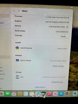 Apple MacBook Pro 13 Core i5 2.3GHz 8GB RAM 256GB SSD MC700 macOS SONOMA
<br/><br/>	Apple MacBook Pro 13 Core i5 2,3 GHz 8 Go de RAM 256 Go SSD MC700 macOS SONOMA