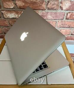 Apple MacBook Pro 13 Core i5 2.4GHz 16Go RAM 256Go SSD MD313 macOS SONOMA<br/> 	<br/>  (Note: 'Go' stands for gigaoctets, the French equivalent for gigabytes)