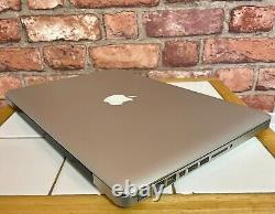 Apple MacBook Pro 13 Core i5 2.4GHz 16Go RAM 256Go SSD MD313 macOS SONOMA	
  <br/>	
<br/>(Note: 'Go' stands for gigaoctets, the French equivalent for gigabytes)
