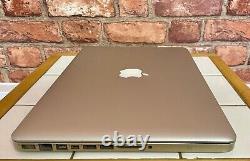 Apple MacBook Pro 13 Core i5 2.5GHz 16GB RAM 240GB SSD MD101 macOS SONOMA 
	<br/> 
  <br/>  MacBook Pro Apple 13 Core i5 2.5GHz 16GB RAM 240GB SSD MD101 macOS SONOMA