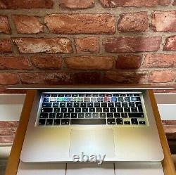 Apple MacBook Pro 13 Core i5 2.5GHz 16GB RAM 256GB SSD MD101 MacOS SONOMA
   <br/><br/>
 	
MacBook Pro 13 Core i5 2,5 GHz 16 Go RAM 256 Go SSD MD101 MacOS SONOMA