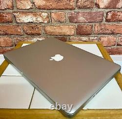 Apple MacBook Pro 13 Core i5 2.5GHz 16GB RAM 256GB SSD MD101 MacOS SONOMA 
<br/>

	<br/>Translation: Apple MacBook Pro 13 Core i5 2.5GHz 16GB RAM 256GB SSD MD101 MacOS SONOMA
