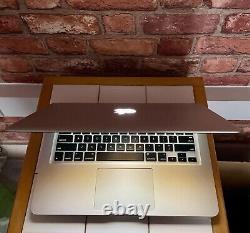 Apple MacBook Pro 13 Core i5 2.5GHz 8GB RAM 256GB SSD MD101 macOS SONOMA
 <br/> 

 <br/>	MacBook Pro 13 Core i5 2.5GHz 8GB RAM 256GB SSD MD101 macOS SONOMA