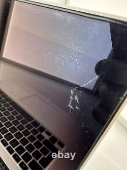 Apple MacBook Pro 15'' 2014 Intel Core i7-4980HQ @ 2,80 GHz 16 Go RAM 500 Go SSD