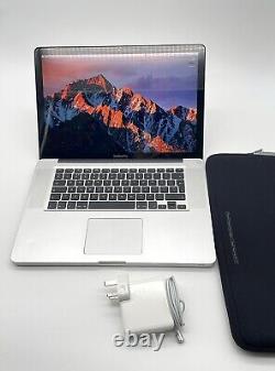 Apple MacBook Pro 15.4 120 Go SSD, Intel Core 2.4 GHz i7 7e génération, 16 Go de RAM DDR3
