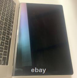 Apple MacBook Pro 15.4 A1990 i7-9750H 2.6 GHz 32GB 250GB Clavier US CC174<br/><br/> 	(Note: The translation may vary slightly depending on the context or specific terminology used in the original title)
