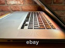 Apple MacBook Pro 15 Quad Core i7 2.0GHz 8GB RAM 256GB SSD MC721 MS Office
	<br/>	 
   <br/>	MacBook Pro Apple 15 Quad Core i7 2.0GHz 8GB RAM 256GB SSD MC721 MS Office