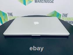 Apple MacBook Pro 15 Retina i7 Quad Core CPU 16GB Ram 256GB SSD & OS Monterey<br/>   <br/> Translation in French: Apple MacBook Pro 15 Retina i7 CPU Quad Core 16 Go de RAM 256 Go de SSD et OS Monterey