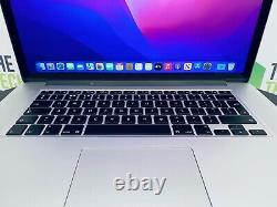 Apple MacBook Pro 15 Retina i7 Quad Core CPU 16 Go de RAM 256 Go SSD OS Monterey