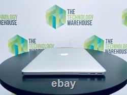 Apple MacBook Pro 15 Retina i7 Quad Core CPU 16 Go de RAM 256 Go SSD OS Monterey