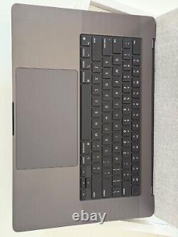 Apple MacBook Pro 16 (2023) - M3 Pro 12 cœurs, GPU 18 cœurs, 36 Go de RAM, SSD 512 Go