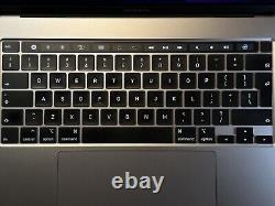 Apple MacBook Pro 16 (512 Go SSD, Intel Core i7 9e génération, 2,60 GHz, 16 Go) Ordinateur portable