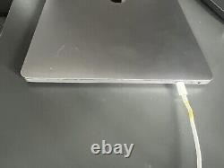 Apple MacBook Pro 16 (512 Go SSD, Intel Core i7 9ème Génération, 2,60 GHz, 16 Go) Ordinateur Portable