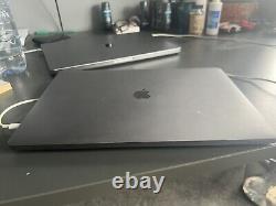 Apple MacBook Pro 16 (512 Go SSD, Intel Core i7 9ème Génération, 2,60 GHz, 16 Go) Ordinateur Portable
