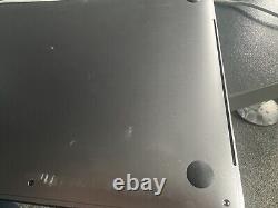 Apple MacBook Pro 16 (512 Go SSD, Intel Core i7 9ème Génération, 2,60 GHz, 16 Go) Ordinateur Portable