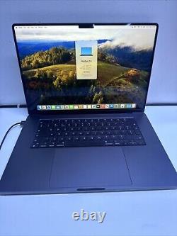 Apple MacBook Pro 16 (512 Go SSD, M3 Pro, 18 Go) Ordinateur portable Space Black MRW13B/A