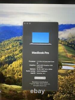 'Apple MacBook Pro 16 (SSD 1 To, Intel Core i9 9e génération, 2,30 GHz, 16 Go) Ordinateur portable'