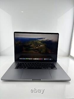 Apple MacBook Pro 16 pouces 2019 Intel Core i7 6-Core @ 2.60GHz 16GB RAM 500GB SSD