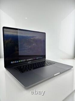 Apple MacBook Pro 16 pouces 2019 Intel Core i7 6-Core @ 2.60GHz 16GB RAM 500GB SSD