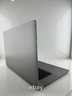 Apple MacBook Pro 16 pouces 2019 Intel Core i7 6-Core @ 2.60GHz 16GB RAM 500GB SSD