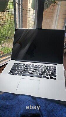 Apple MacBook Pro A1398 15.4 Ordinateur portable 16 Go de RAM 500 Go de stockage