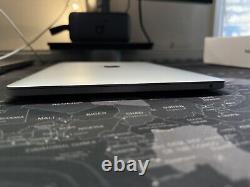 Apple MacBook Pro M1 13 pouces 16 Go/512 Go Argent Livraison Gratuite