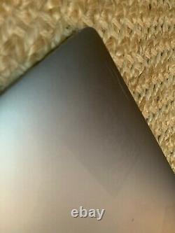 Apple Macbook Pro 13 2017 3.5ghz I7 16 Go 256 Go Touch Bar Finition S’estompe Sur Le Métal