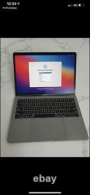 Apple Macbook Pro 13 Argent I5 2.3ghz 8gb 128gb (late 2017)