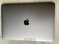 Apple Macbook Pro (13 Pouces, 2017, 16 Go De Ram, I5 2,3 Ghz) Space Grey Fonctionne Très Bien