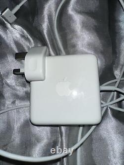Apple Macbook Pro 13 pouces (modèle A1502 de 2013) en excellent état