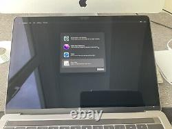 Apple Macbook Pro 13inch I5 Retina 2017. Ne Travaille Pas! Vendu Pour Pièces Détachées Seulement