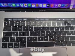 Apple Macbook Pro 15 2016 Space Grey Core I7 2,6ghz 16 Go Ram 256 Go Ssd A1707